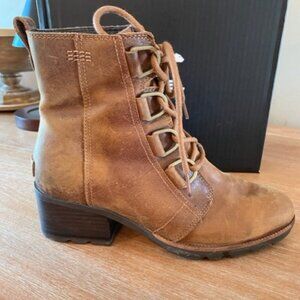 Sorel Women's Cate Lace Bootie Waterproof Leather